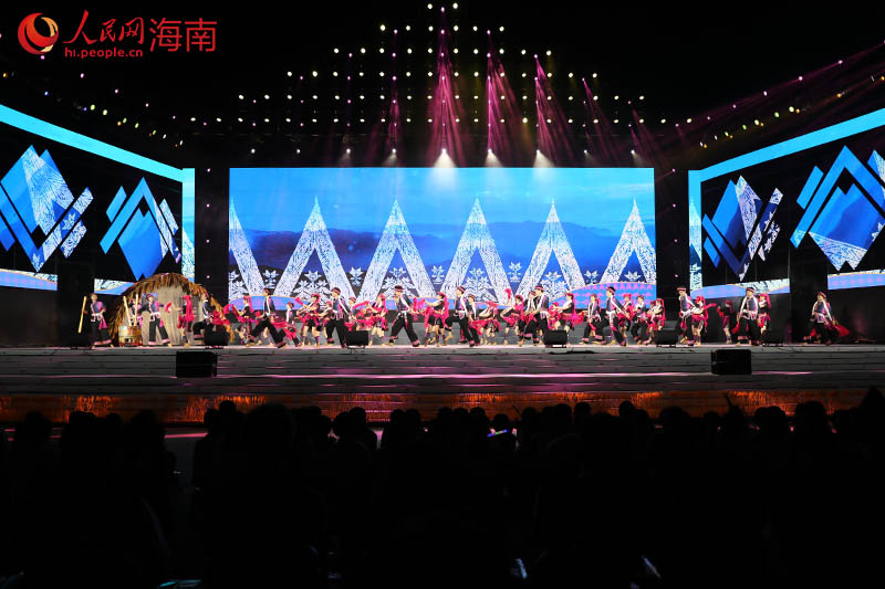 晚會(huì)現(xiàn)場(chǎng)。 人民網(wǎng)記者 孟凡盛攝