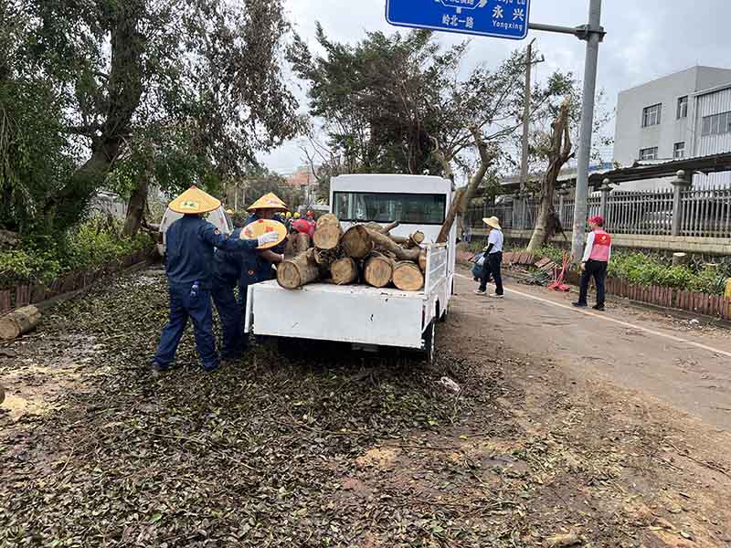 宇龍黨支部參與到支援工作中。海口國家高新區(qū)管委會供圖