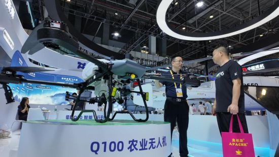 　無人機(jī)實現(xiàn)了低碳作業(yè)，減少了碳足跡