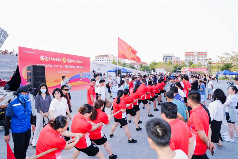 拔河比賽現(xiàn)場(chǎng)。主辦方供圖