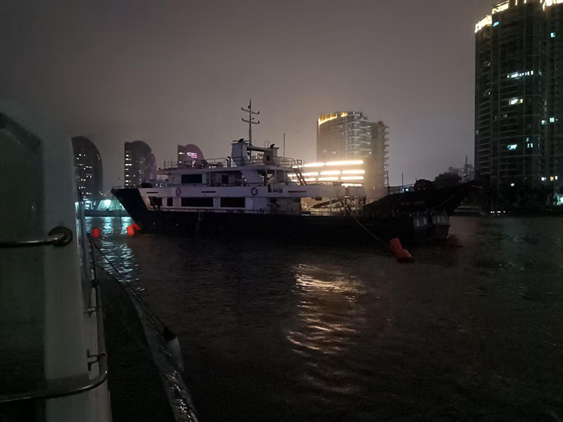 走錨的船舶。三亞海事局供圖